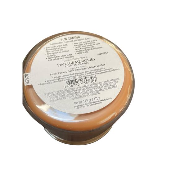 Bath & Body Works Vintage Memories 3 Wick Candle Sweet Cream Cinnamon 14.5 oz - Picture 11 of 12